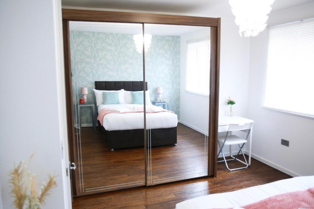Superb Stonewall Terrace London Phòng bức ảnh