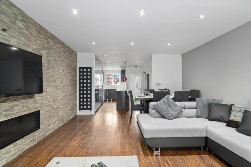 Superb Stonewall Terrace London Phòng bức ảnh